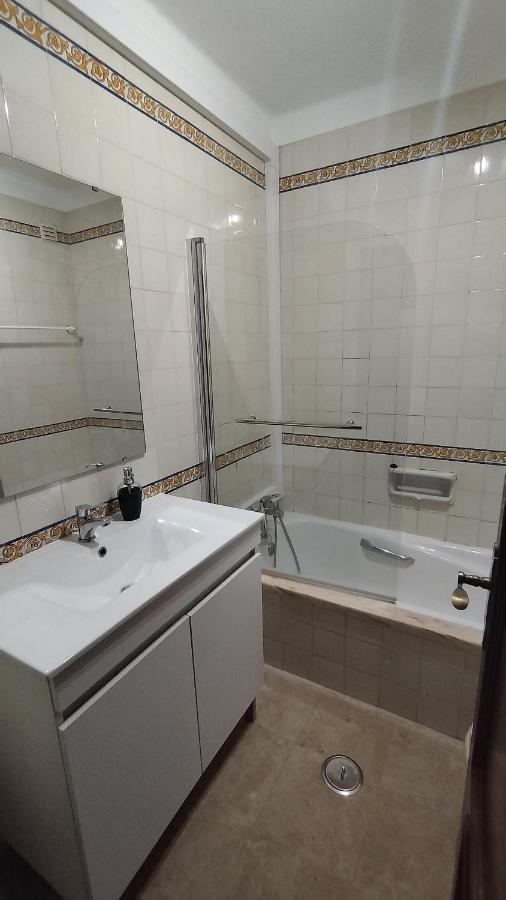 Quarto Com Varanda No Centro Em Tavira Apartment Bagian luar foto